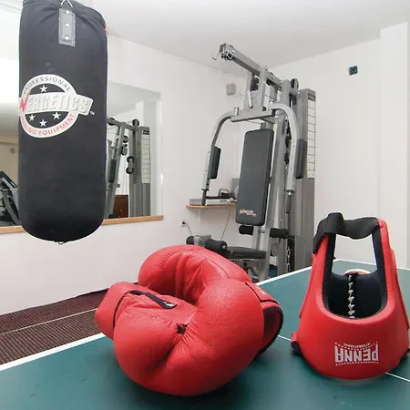 Lovely In Ferienhaus Podstrana