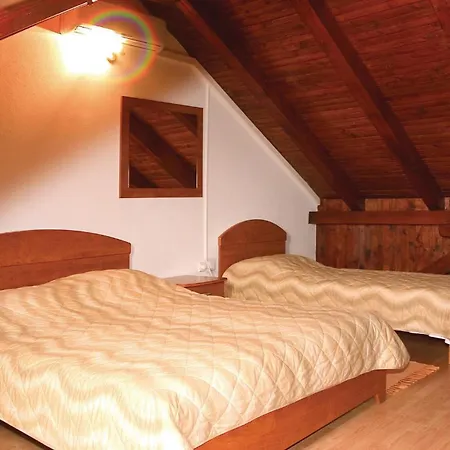 Casa de Férias Pet Friendly In With Jacuzzi Podstrana