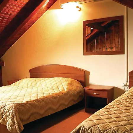 Amazing In With 7 Bedrooms, Jacuzzi&wifi