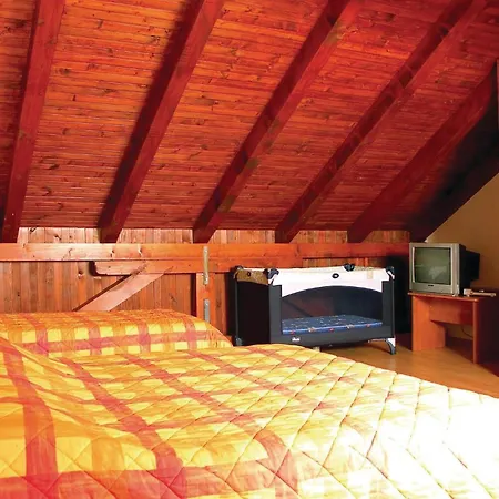 Amazing In With 7 Bedrooms, Jacuzzi&wifi