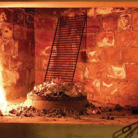 Lovely In * Podstrana